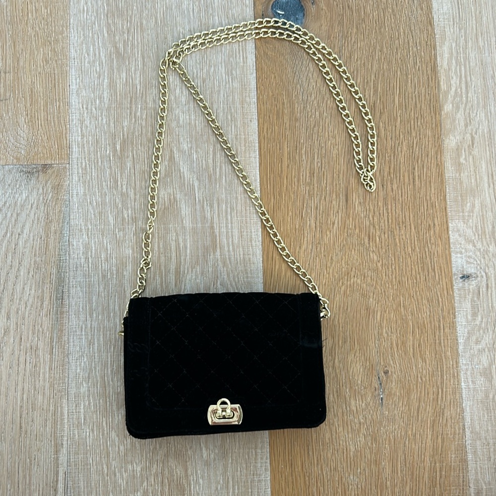Velvet Purse‎